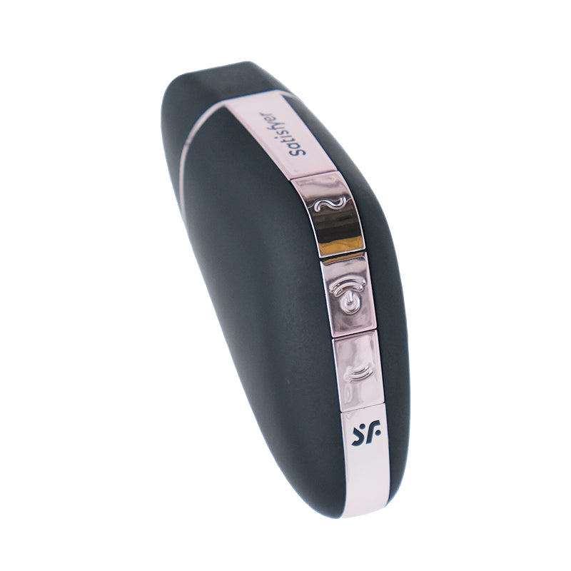 Love Triangle - Succhia Clitoride Mysecretcase