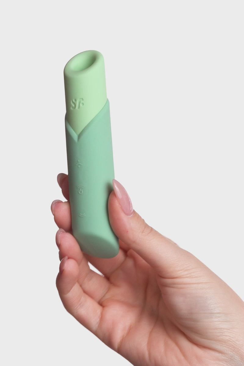 Satisfyer Naughty Kiss